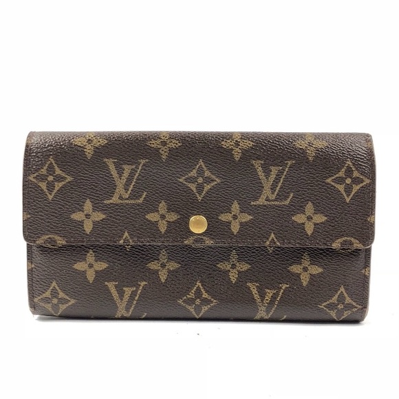 Louis Vuitton Other - Louis Vuitton Monogram Sarah Wallet 💯 authentic